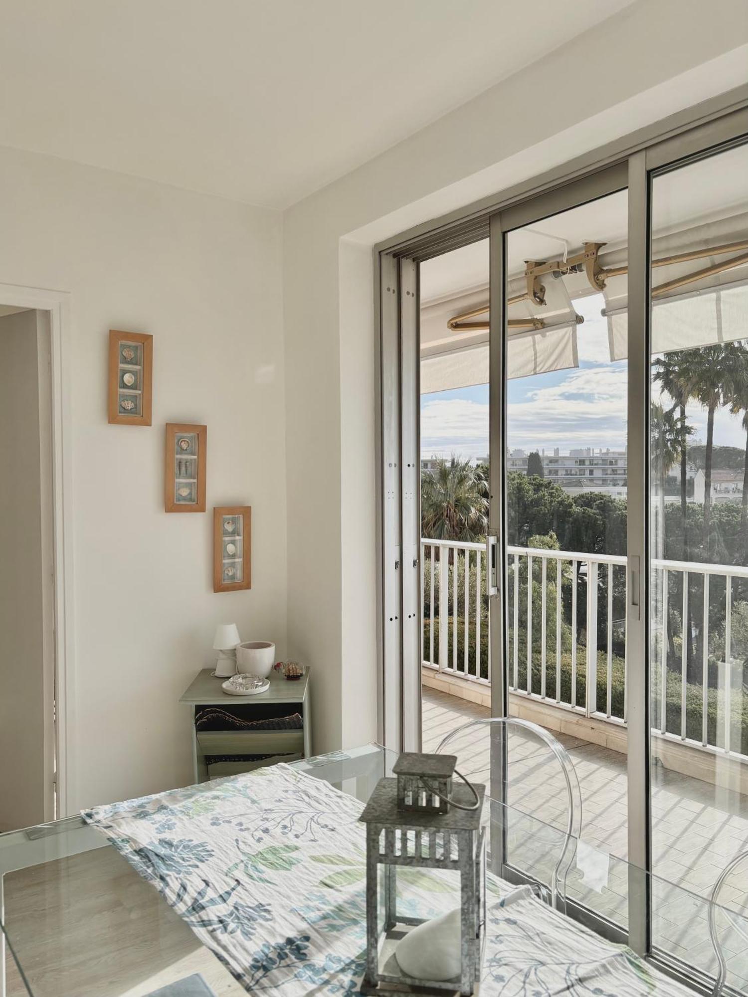 French Riviera Apartment With Swimming Pool And Free Parking Near Monaco 로퀴에브륀캡마르탱 외부 사진